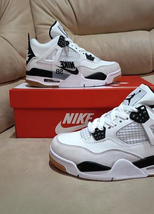 Кроссовки nike air jordan retro 4 топ качество!