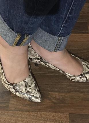 Clarks