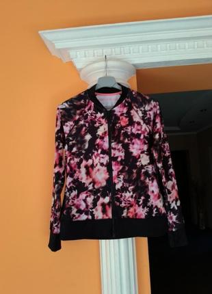 Спортивна кофта clockhouse activ