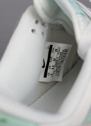 Женские кроссовки nike sb dunk white light green