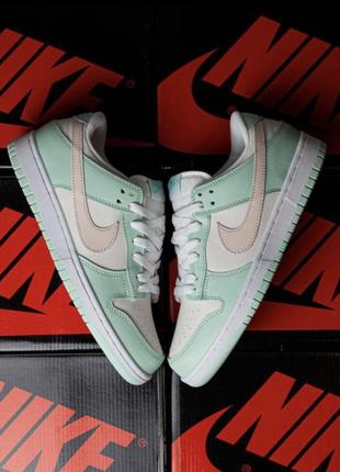 Жіночі кросівки nike sb dunk white light green4 фото