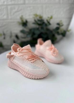 Кросівки дитячі