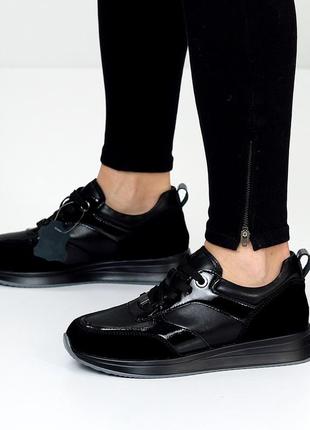 Универсальные женские кроссовки невысокие, лаковая кожа со вставкой замше, черные, весенний летний в6 фото