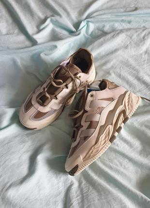 Adidas niteball  •beige green•