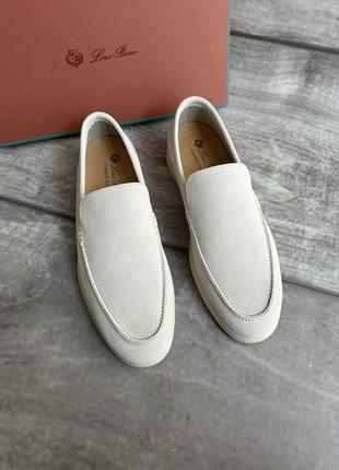 Бежевые мужские лоферы loro piana