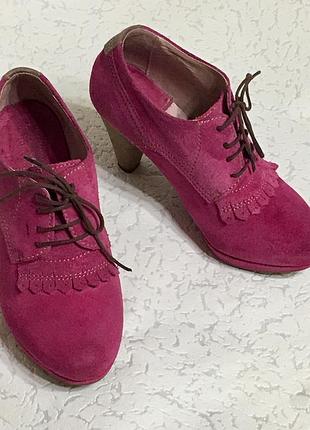 Замшеві туфлі, ботильйони