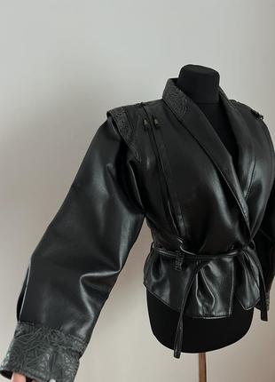 Эксклюзивная винтажная итальянская кожаная куртка утепленная бренд poly vinyl