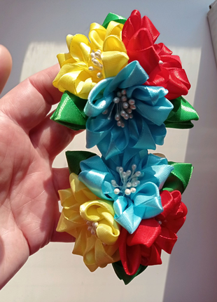 Весняні бантики