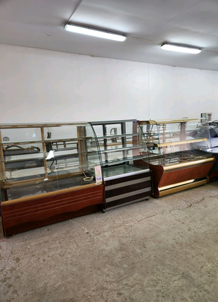 Кондитерські холодильні вітрини польща