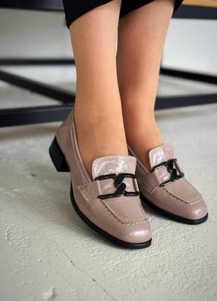 Туфлі шкіряні лак