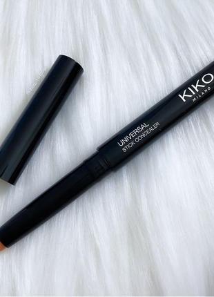 Кремовий маскує олівець new universal stick concealer від kiko