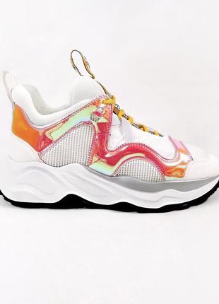 Сникерсы, высокие кроссовки белые fabi. оригинал