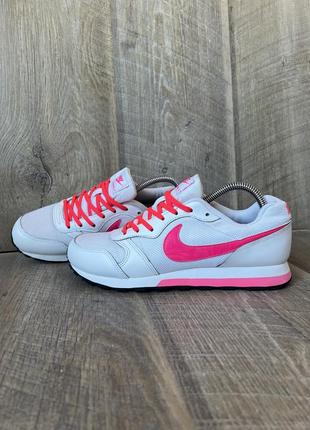 Кроссовки nike md runner 38/24см1 фото