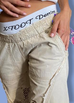 Брюки-карго, джинсовые, бежевого цвета4 фото