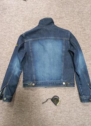 Винтажная джинсовая куртка с вышивкой монограммы roberto cavalli8 фото