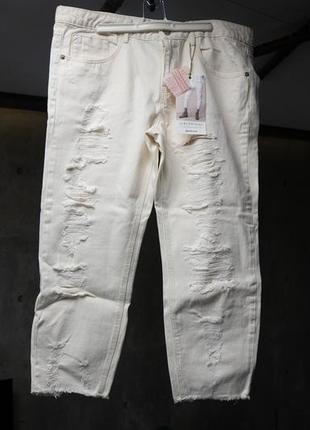 Бежевые джинсы stradivarius3 фото