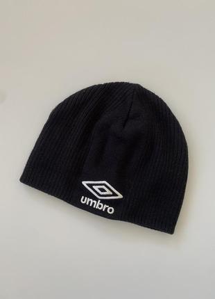 Крутая шапка umbro 🔥