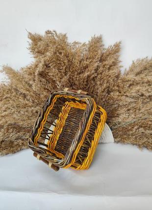 Кошик плетений (органайзер)1 фото