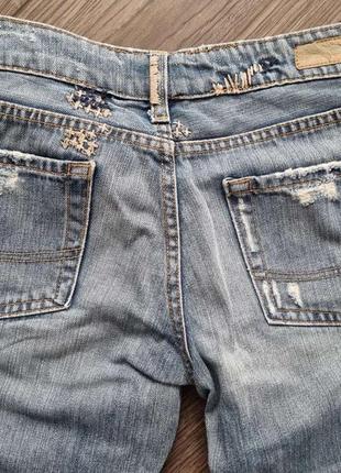 Продам женские джинсы р.46 с вышивкой5 фото