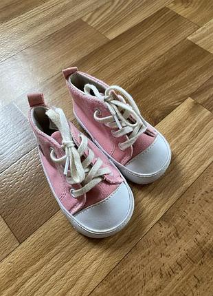 Пінетки, кеди на дівчинку в стилі convers