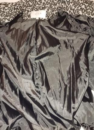 Приталенный однобортный жакет пиджак фактурная ткань длинный рукав подкладка животный принт5 фото
