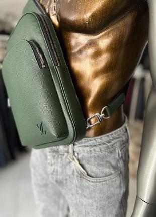 Стильна чоловіча сумка слінг louis vuitton 5