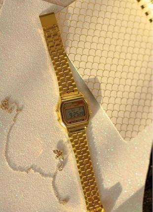 Годинник casio retro