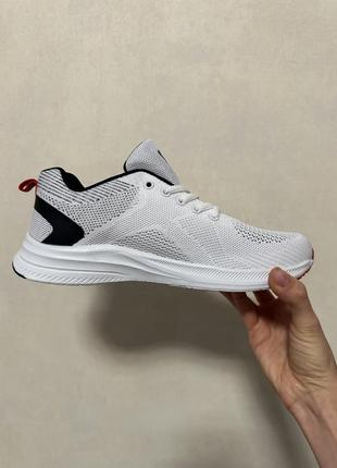 Кроссовки женские новые белые легкие