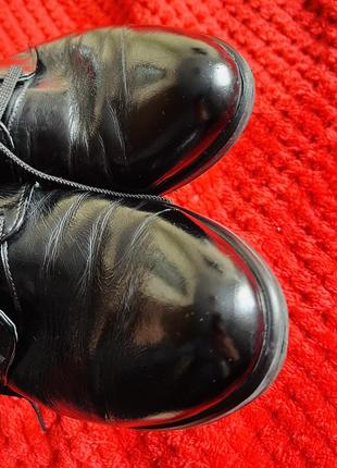 Кожаные мягкие лакированные боты боты ботинок7 фото