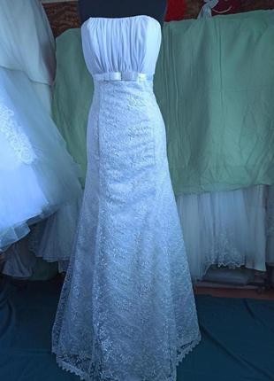 Нову весільну сукню з мереживного полотна. р 44-46.3 фото