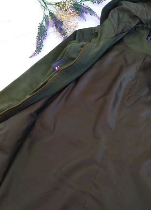 Оливкова курточка з нашивками atmosphere4 фото