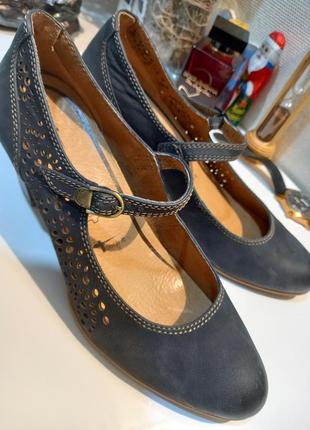 Фирменные женские туфли tamaris2 фото