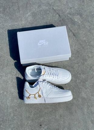 Кроссовки nike air force 1 locky charms