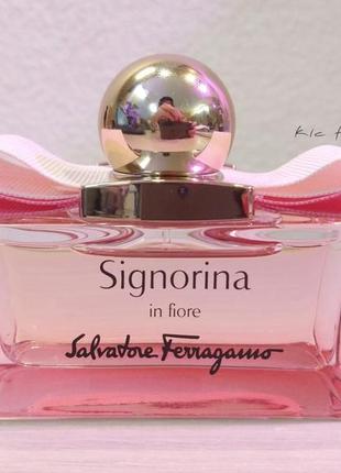 Salvatore ferragamo signorina in fiore, 50 ml - оригінал