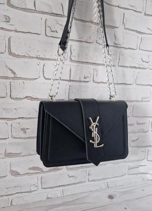 Чорна стильна жіноча сумочка