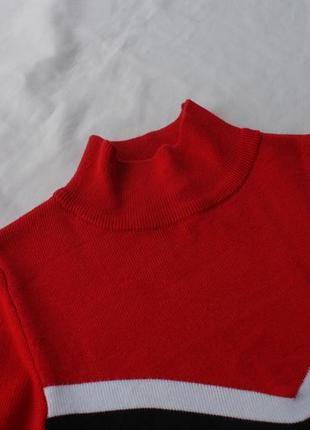 Актуальный джемпер свитерик модный принт красный с полосами3 фото