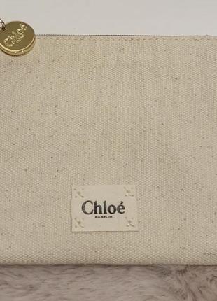 Новая косметичка chloe из льна, застегивается на молнию. ширина 14 см, высота 11 см.