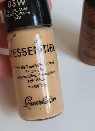 Стойкий тональный крем guerlain lessentiel natural glow foundation spf 20