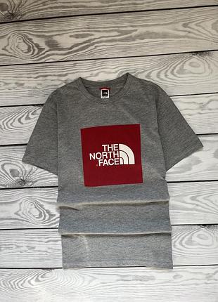 Оригинальная футболка от the north face с большим брендовым лого