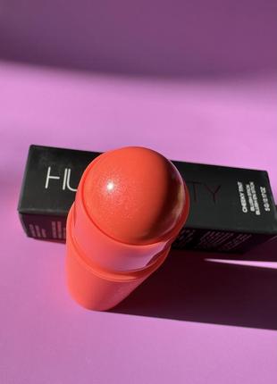 Huda beauty cheeky tint cream blush stick румяна в стеку в оттенке coral cutie4 фото