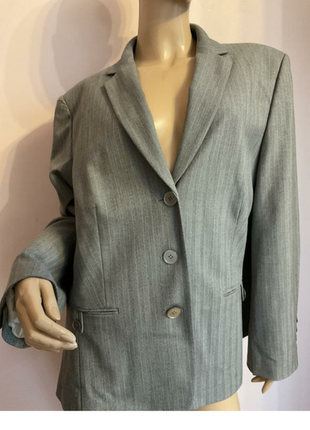 Жакет женский