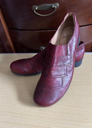 Шкіряні туфлі р.42, устілка 27,7 см, на середню ногу