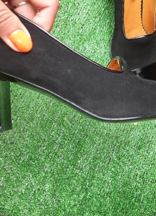 Женские туфли черные на каблуке б/у 39 размер - по стельке 25см, натуральная кожа, каблук 6см4 фото