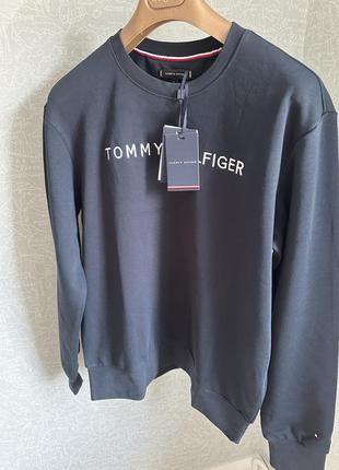 Свитшот tommy hilfiger р.л темно-синий