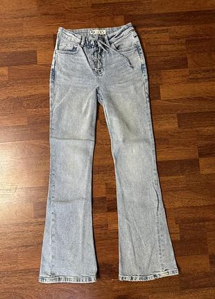 Продаю джинси