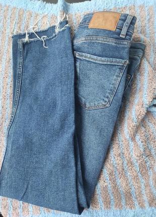 Прямые трендовые джинсы зара7 фото