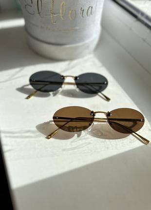 Сонцезахисні окуляри в стилі фенді очки7 фото