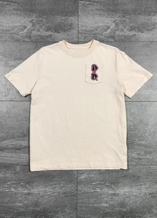 Нежно персиковая футболка nike tee