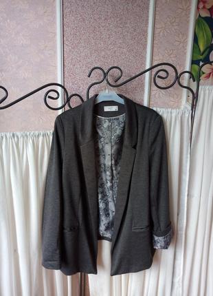 Красивый серый пиджак wallis 18 размер.2 фото