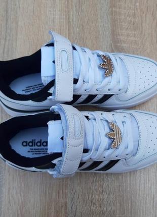 Кросівки adidas forum low білі з чорним8 фото